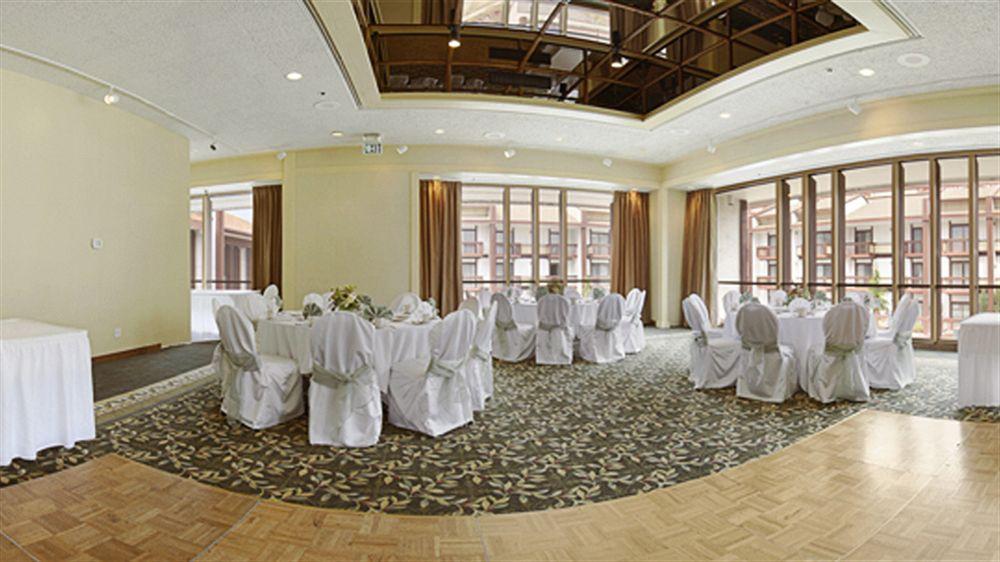 Red Lion Hotel Wenatchee City Center Екстер'єр фото